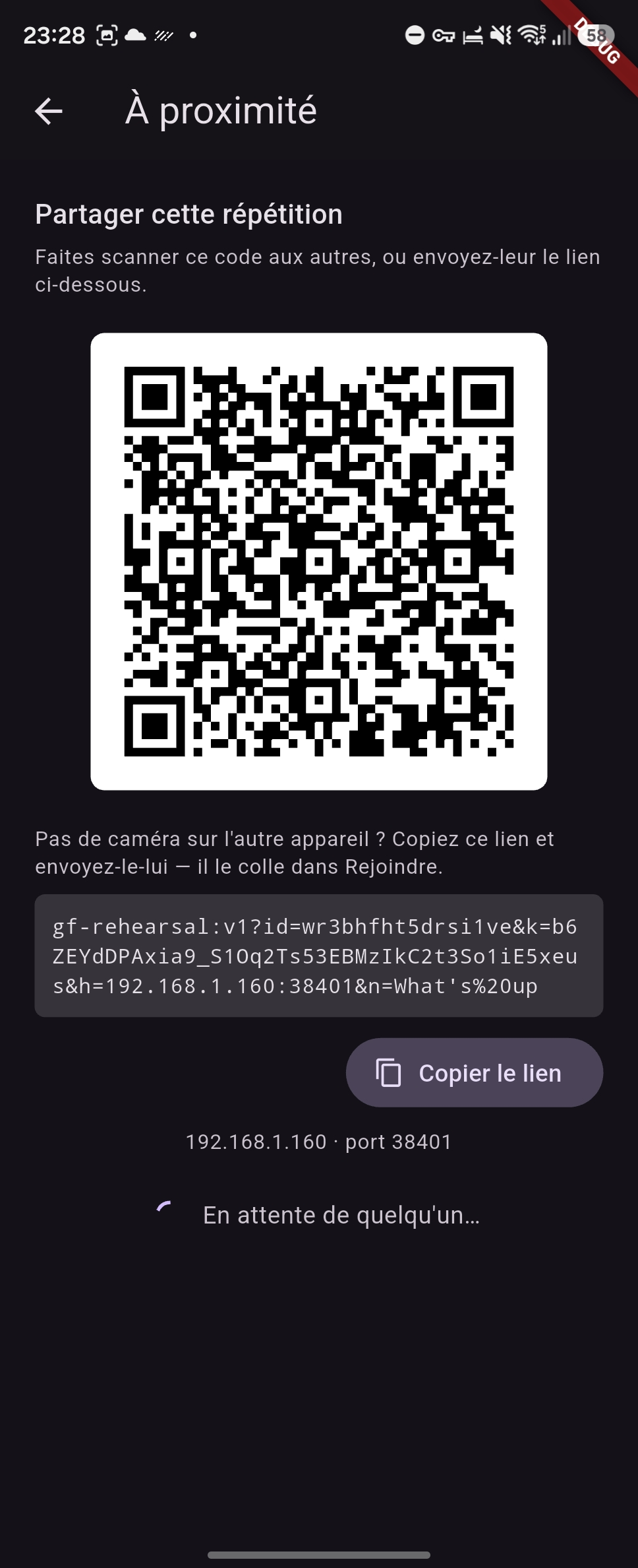 Partager cette répétition : un QR code à scanner par les autres, la même invitation sous forme de lien copiable, l'adresse et le port de l'hôte, et une attente de connexion